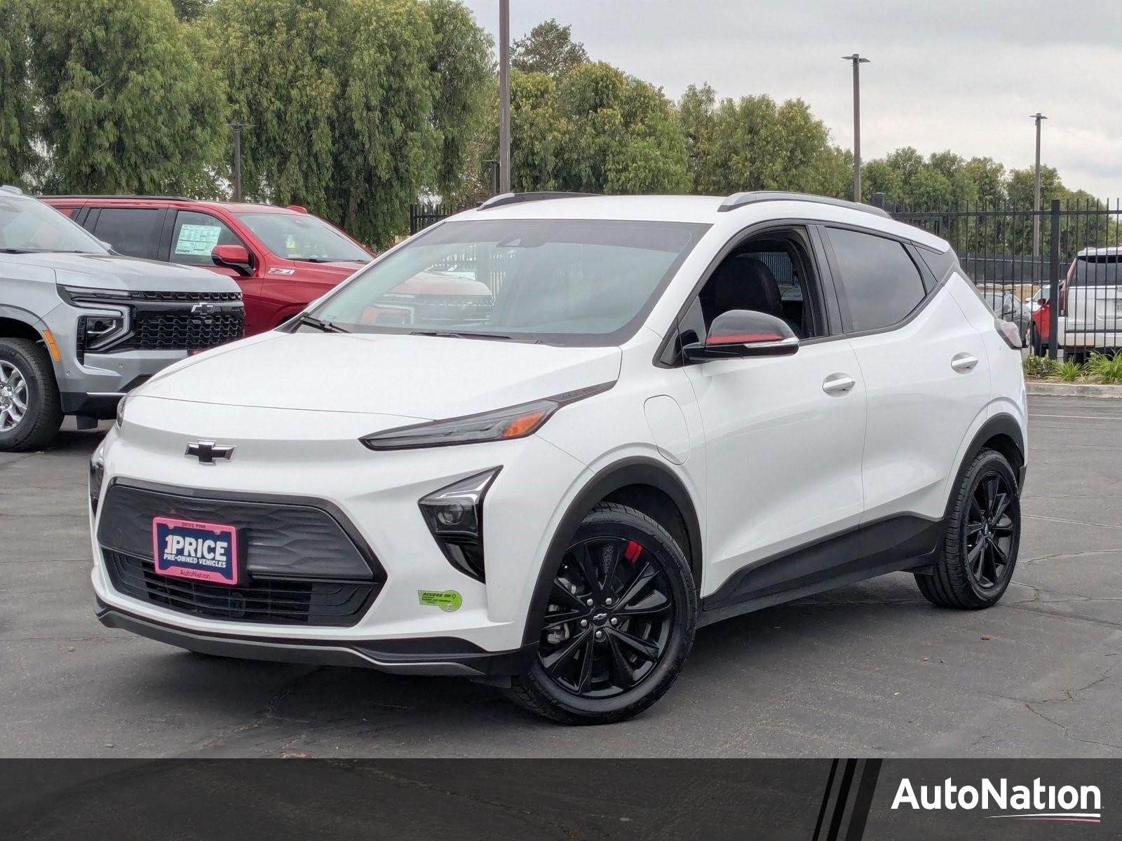 2023 Chevrolet Bolt EUV Vehicle Photo in VALENCIA, CA 91355-1705