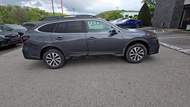 2020 Subaru Outback Vehicle Photo in Pleasant Hills, PA 15236