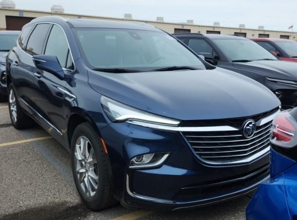 2022 Buick Enclave Vehicle Photo in OSHKOSH, WI 54904-7811