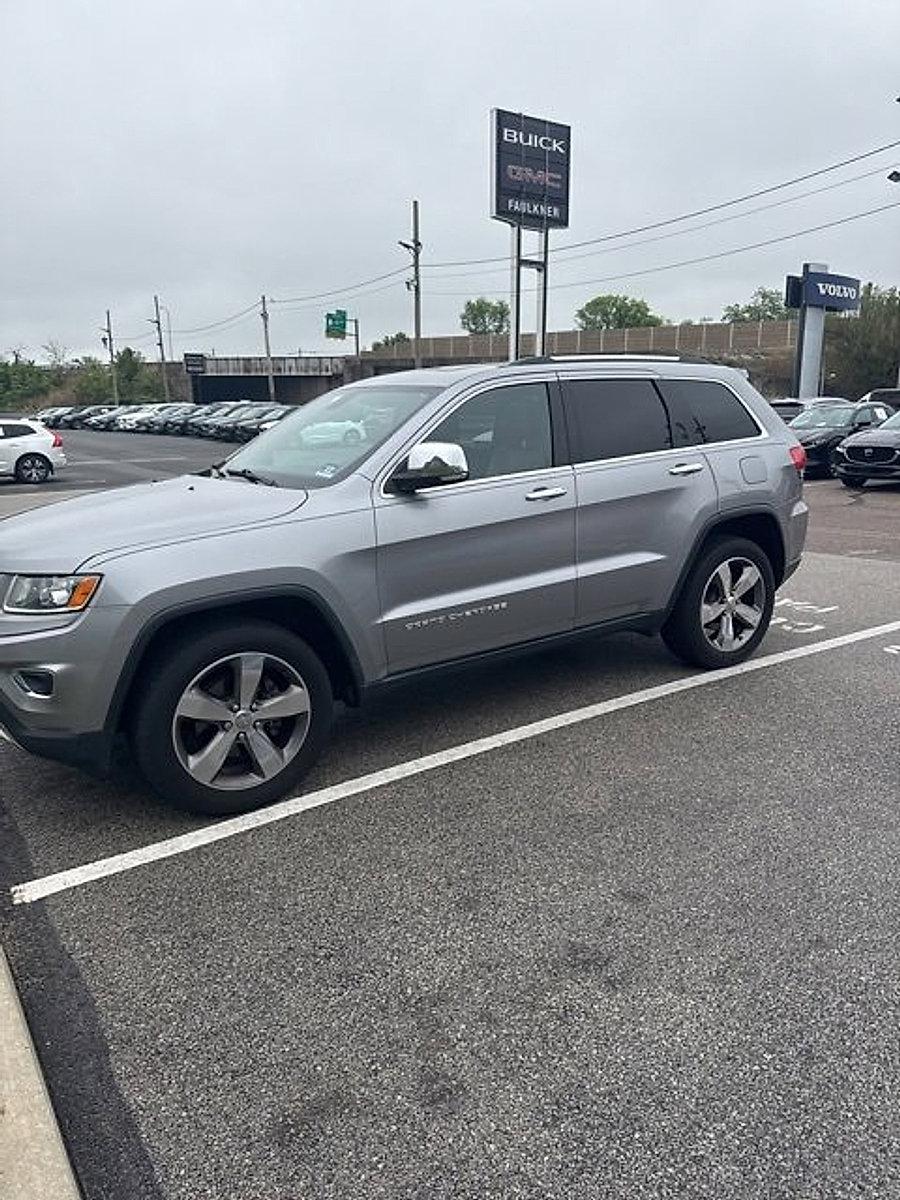 2015 Jeep Grand Cherokee Vehicle Photo in Trevose, PA 19053
