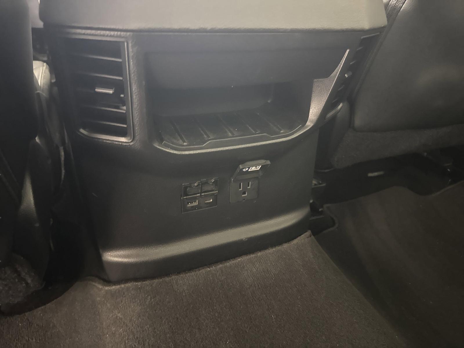 2023 Toyota Tundra 4WD Vehicle Photo in GEORGETOWN, TX 78626-7508