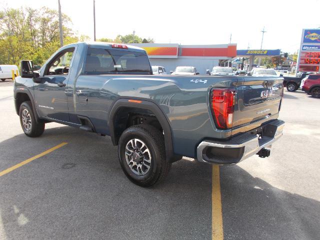 2025 GMC Sierra 3500HD Vehicle Photo in LOWELL, MA 01852-4336