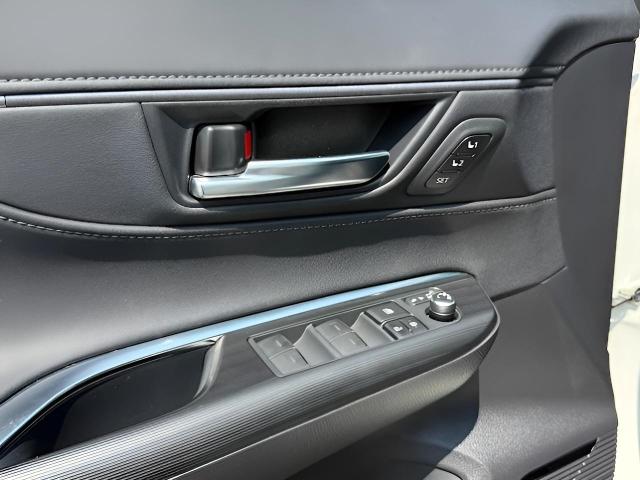 2021 Toyota Venza Vehicle Photo in Green Bay, WI 54304