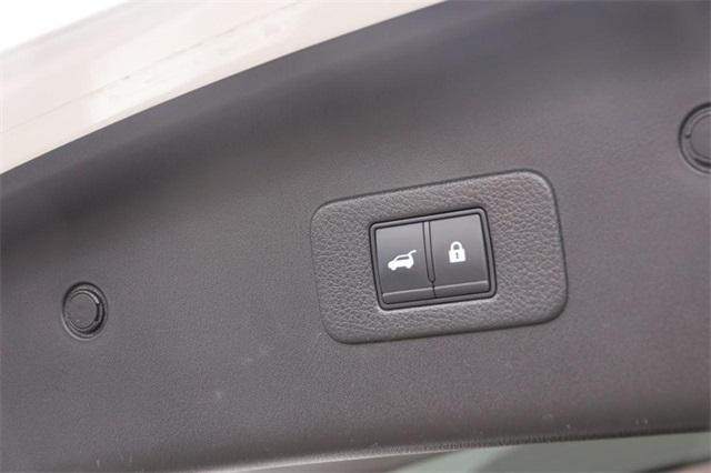 2021 Nissan Armada Vehicle Photo in Hazelwood, MO 63042