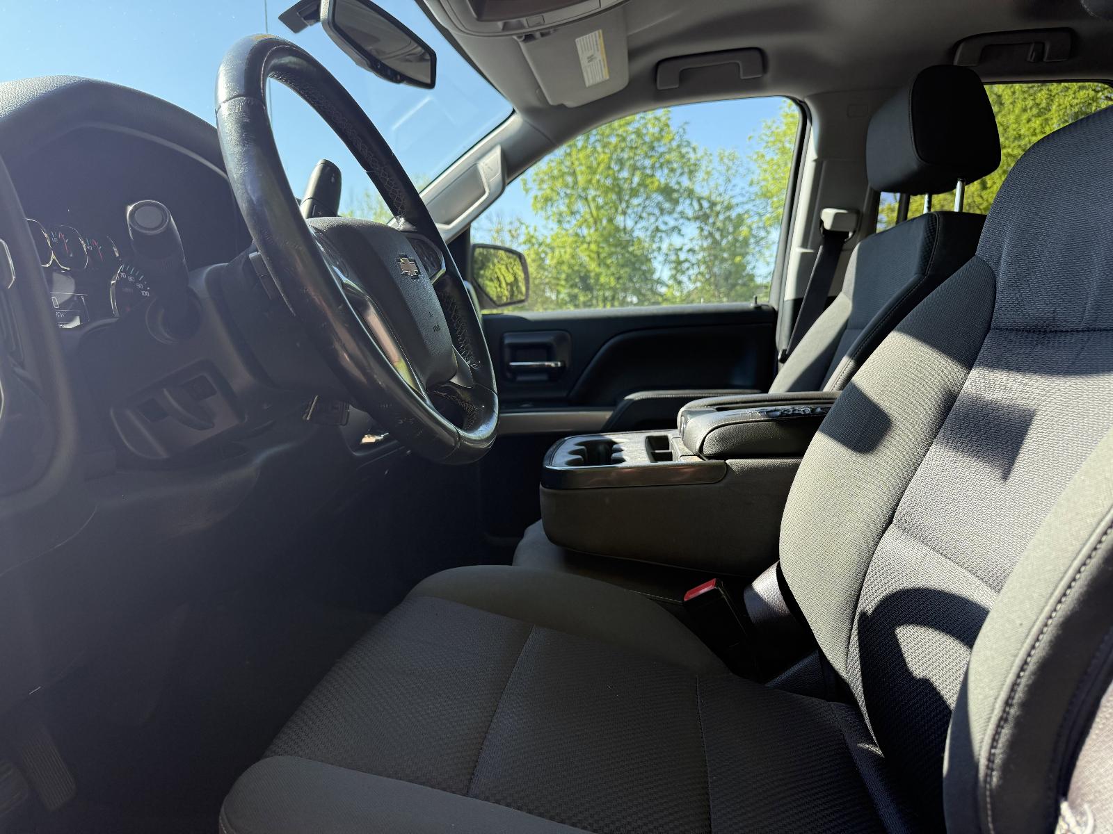 2015 Chevrolet Silverado 1500 Vehicle Photo in Harrisburg, PA 17111