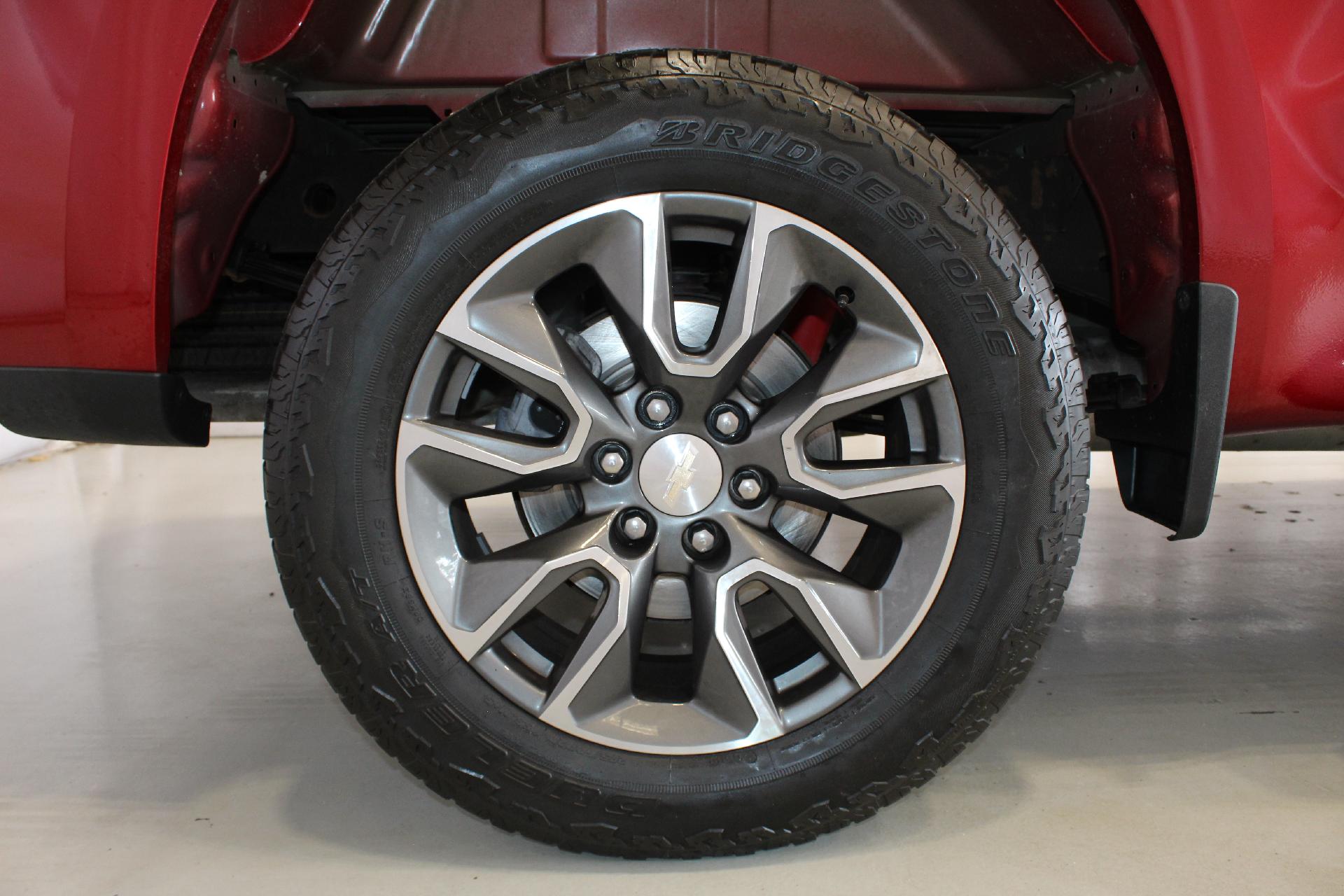 2022 Chevrolet Silverado 1500 Vehicle Photo in NORTHAMPTON, MA 01060-1120