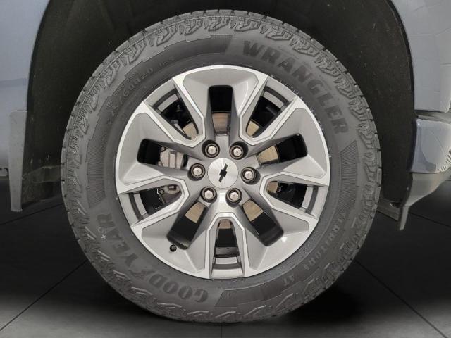 2022 Chevrolet Silverado 1500 LTD Vehicle Photo in APPLETON, WI 54914-4656