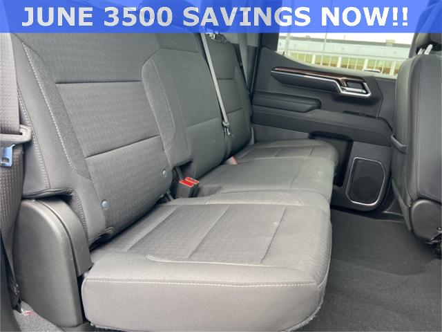 2023 Chevrolet Silverado 1500 Vehicle Photo in GREEN BAY, WI 54304-5303
