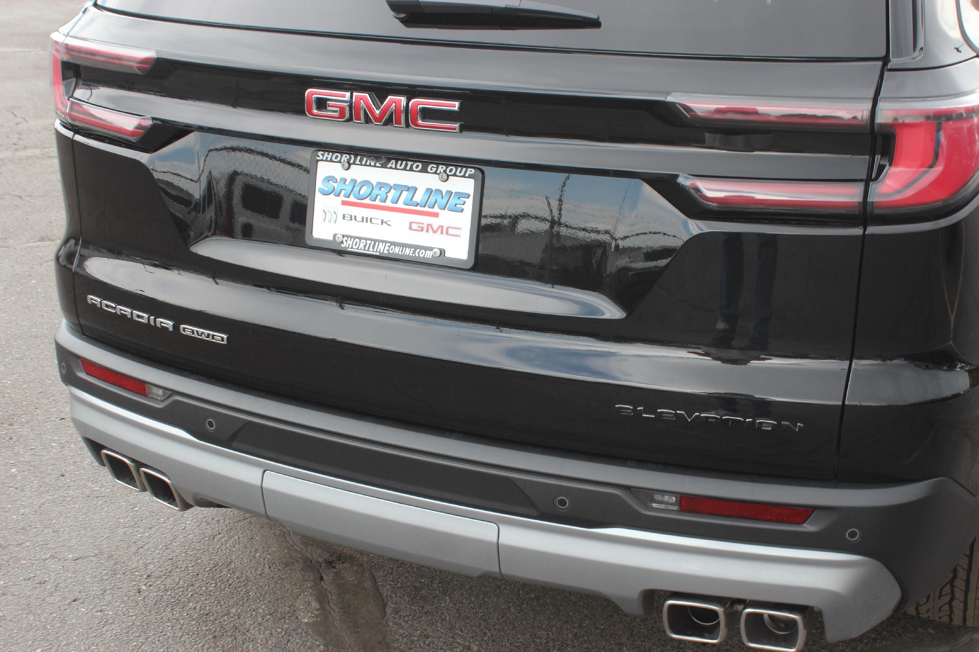 2025 GMC Acadia Vehicle Photo in AURORA, CO 80012-4011