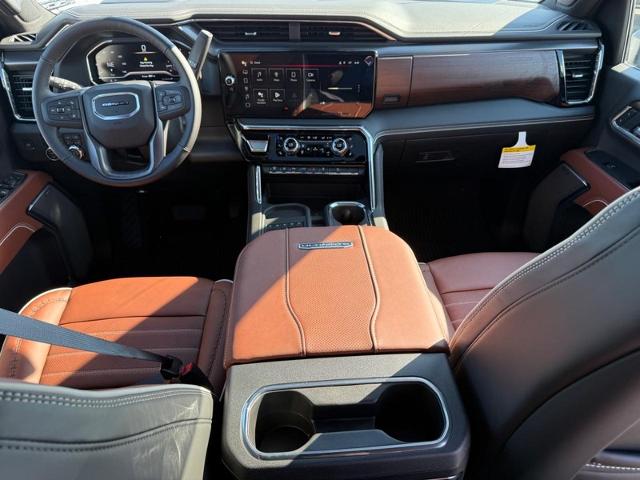 2025 GMC Sierra 2500 HD Vehicle Photo in COLUMBIA, MO 65203-3903