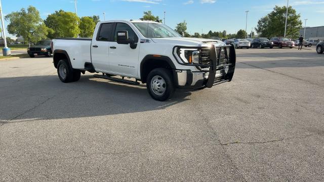 2024 GMC Sierra 3500 HD Vehicle Photo in BENTONVILLE, AR 72712-4322