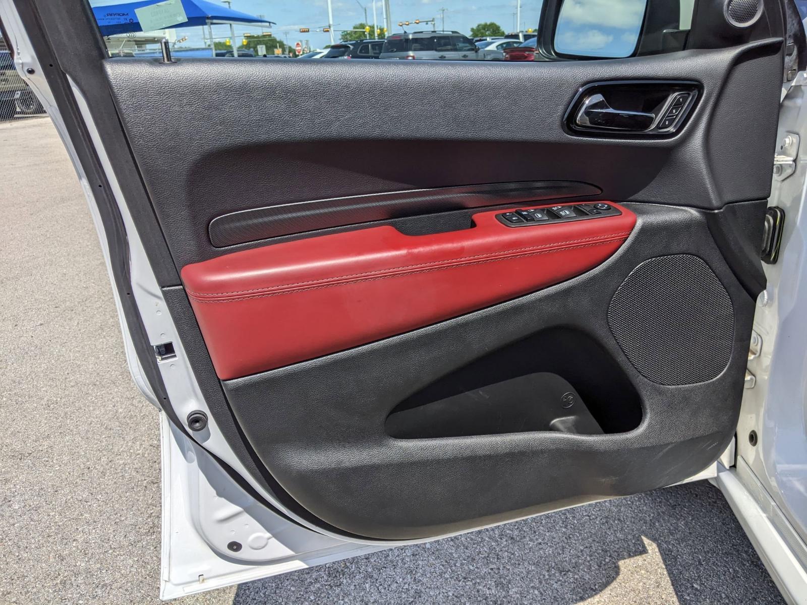 2022 Dodge Durango Vehicle Photo in Seguin, TX 78155