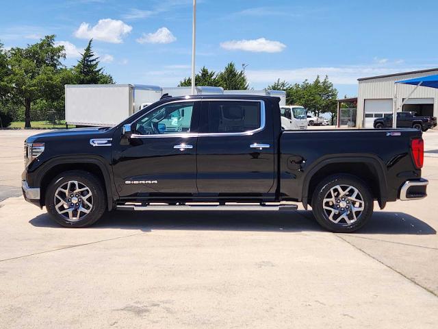 2023 GMC Sierra 1500 Vehicle Photo in DENTON, TX 76210-9321