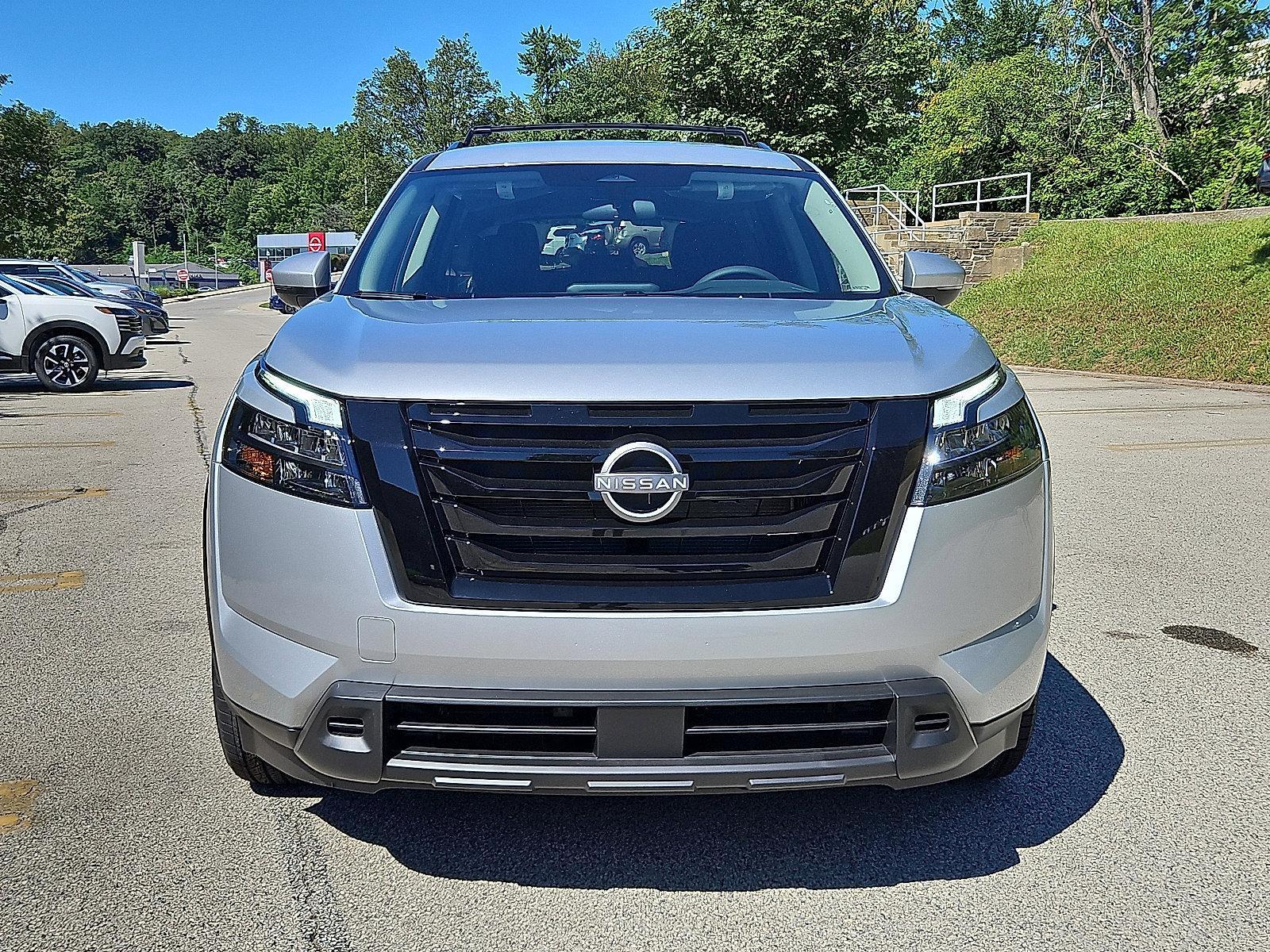 2025 Nissan Pathfinder Vehicle Photo in Jenkintown, PA 19046