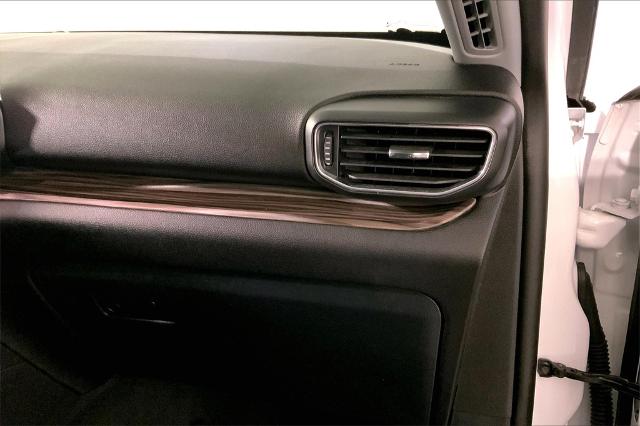 2023 Ford Explorer Vehicle Photo in Lees Summit, MO 64086