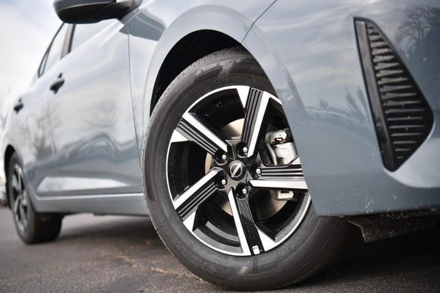 2025 Nissan Sentra Vehicle Photo in Ballwin, MO 63011
