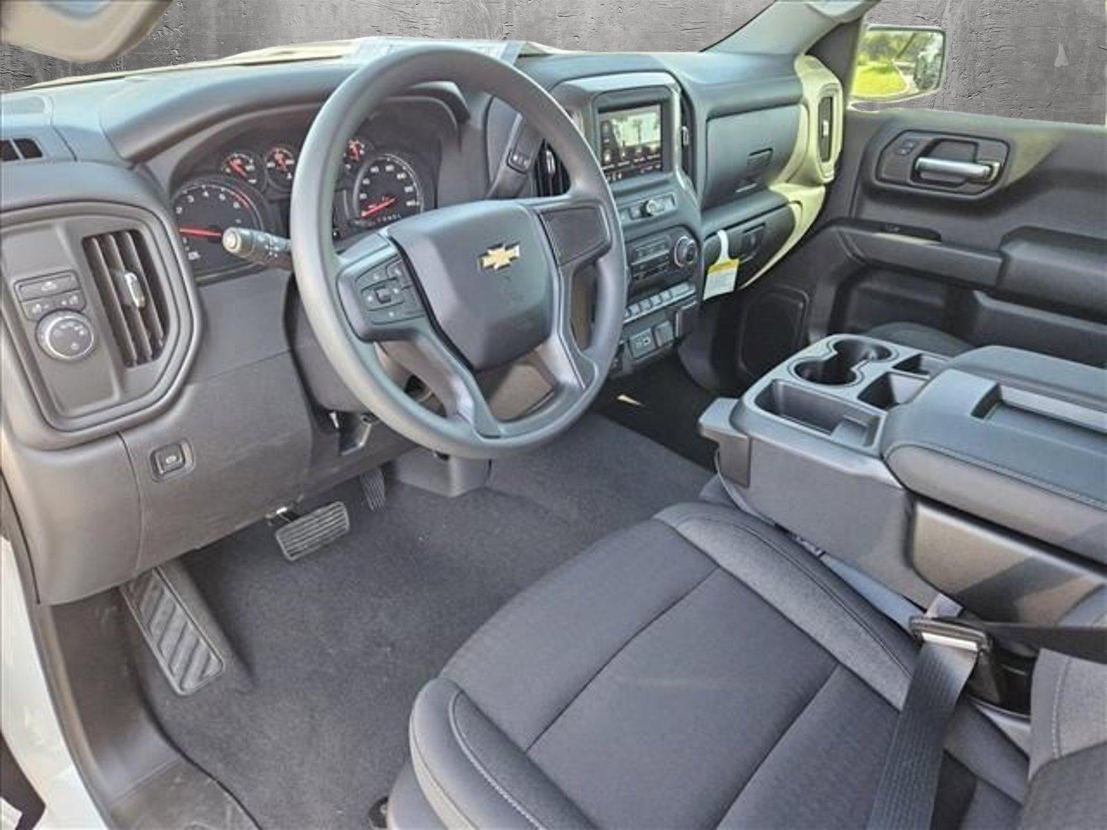 2024 Chevrolet Silverado 1500 Vehicle Photo in MESA, AZ 85206-4395