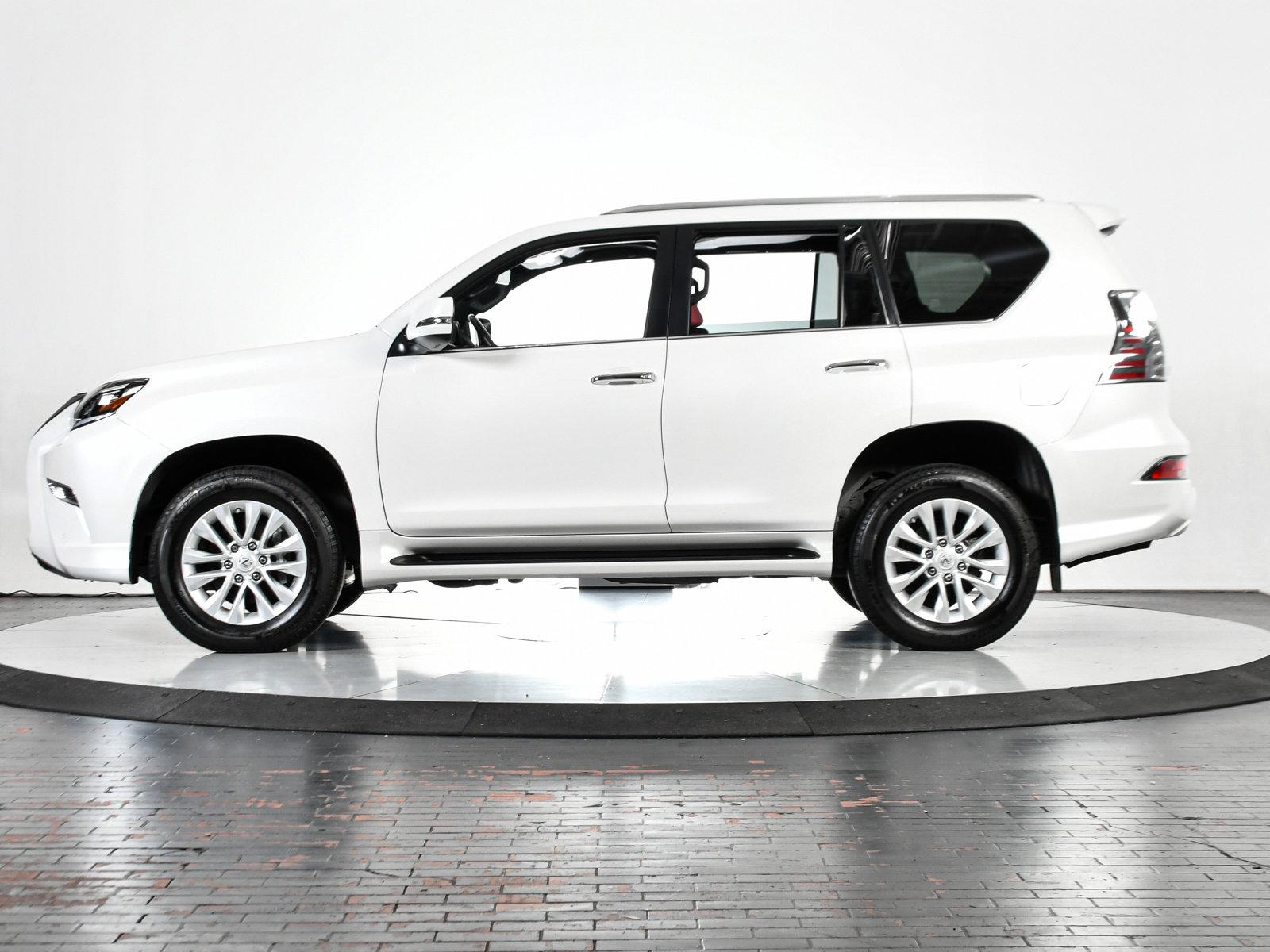 2023 Lexus GX 460 Vehicle Photo in DALLAS, TX 75235