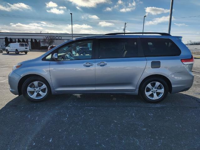 2012 Toyota Sienna Vehicle Photo in GREEN BAY, WI 54304-5303