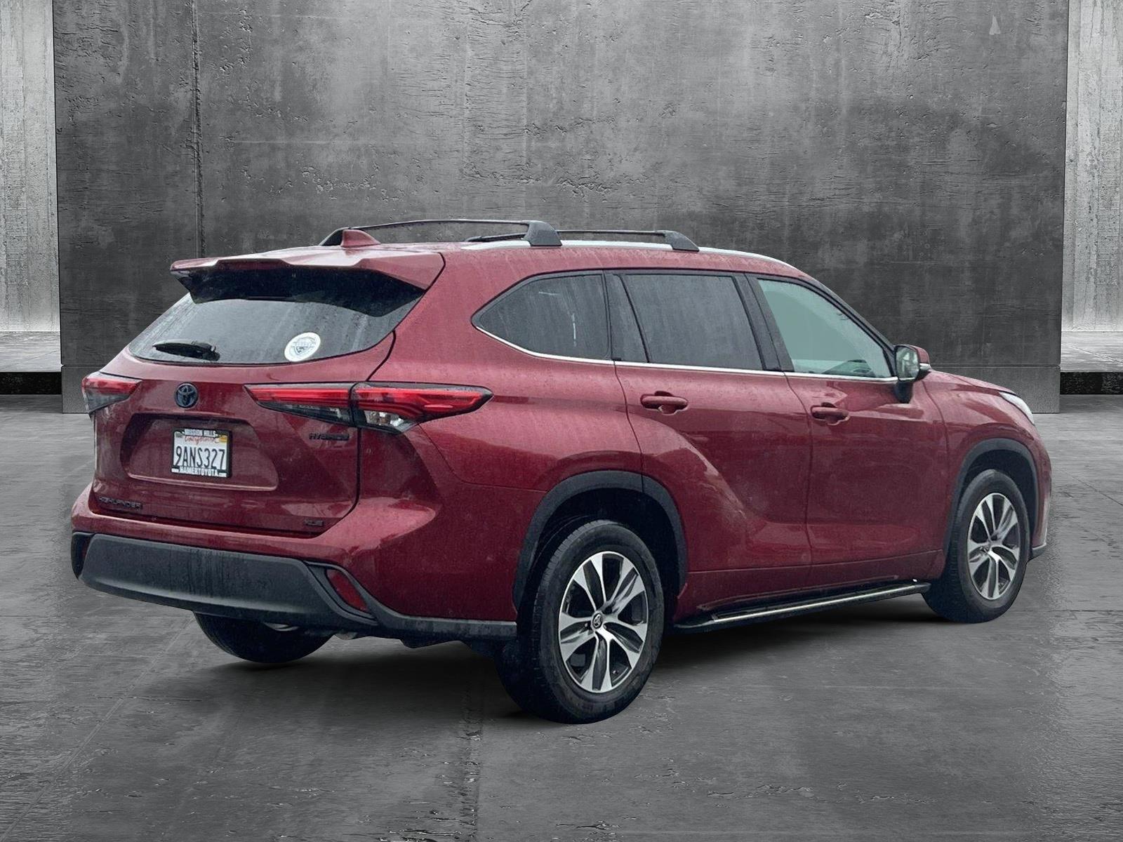 2022 Toyota Highlander Vehicle Photo in Tustin, CA 92782