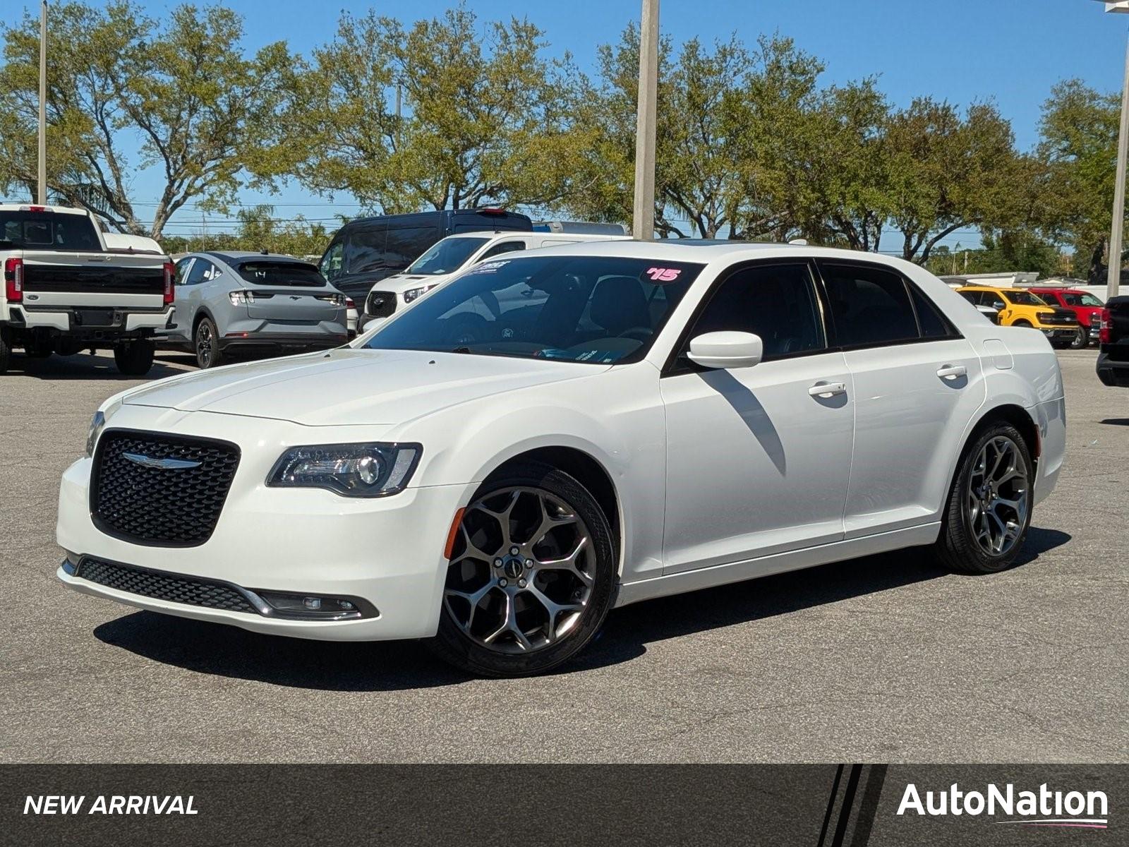 2015 Chrysler 300 Vehicle Photo in St. Petersburg, FL 33713