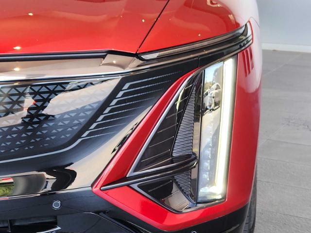 2025 Cadillac LYRIQ Vehicle Photo in HOUSTON, TX 77079
