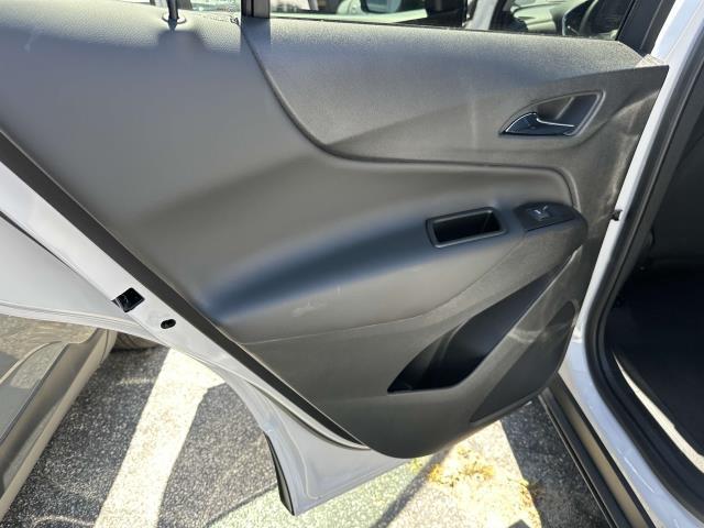 2022 Chevrolet Equinox Vehicle Photo in Roslyn, NY 11576