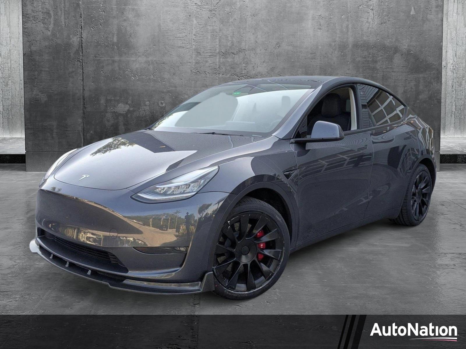 2023 Tesla Model Y Vehicle Photo in Pompano Beach, FL 33064