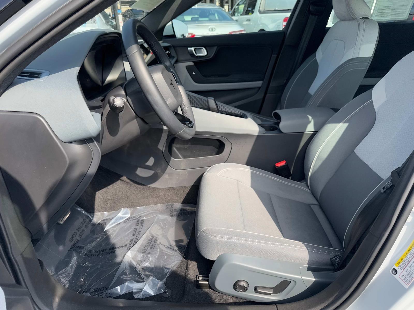2022 Polestar 2 Vehicle Photo in LOS ANGELES, CA 90007-3794