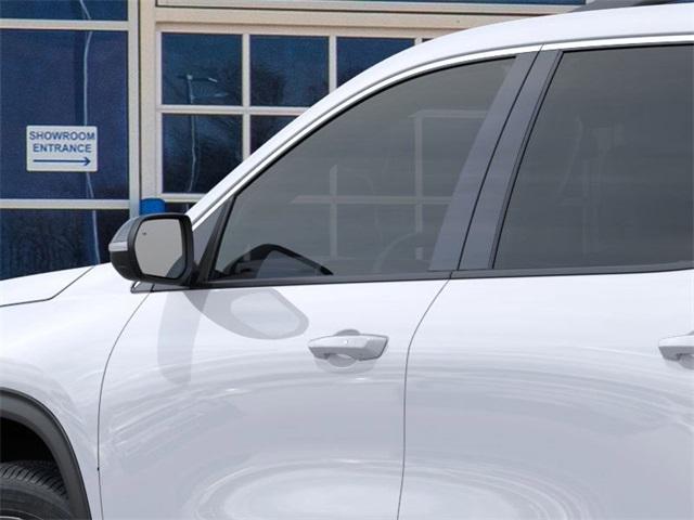2025 Chevrolet Traverse Vehicle Photo in ENGLEWOOD, CO 80113-6708