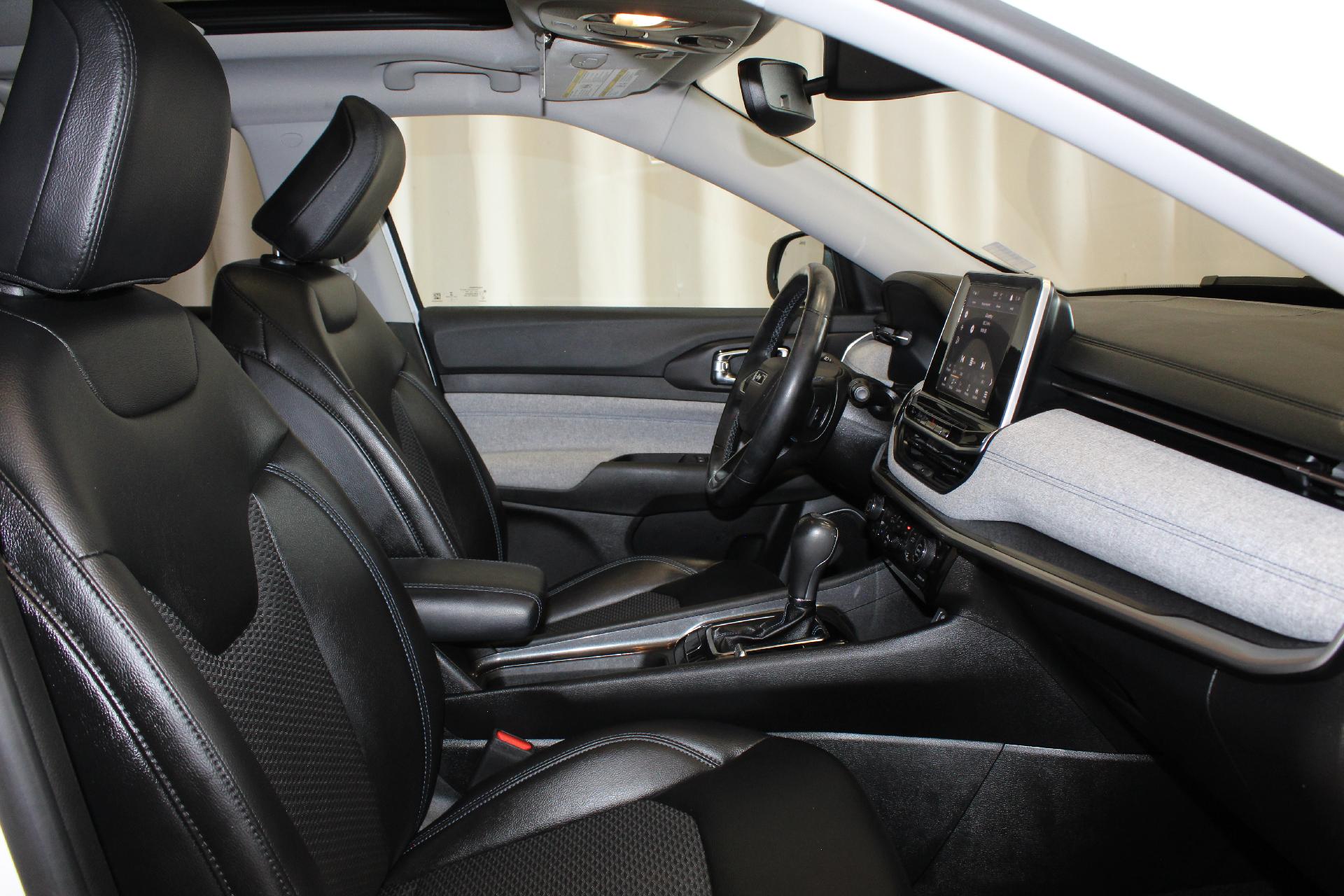 2022 Jeep Compass Vehicle Photo in NORTHAMPTON, MA 01060-1120