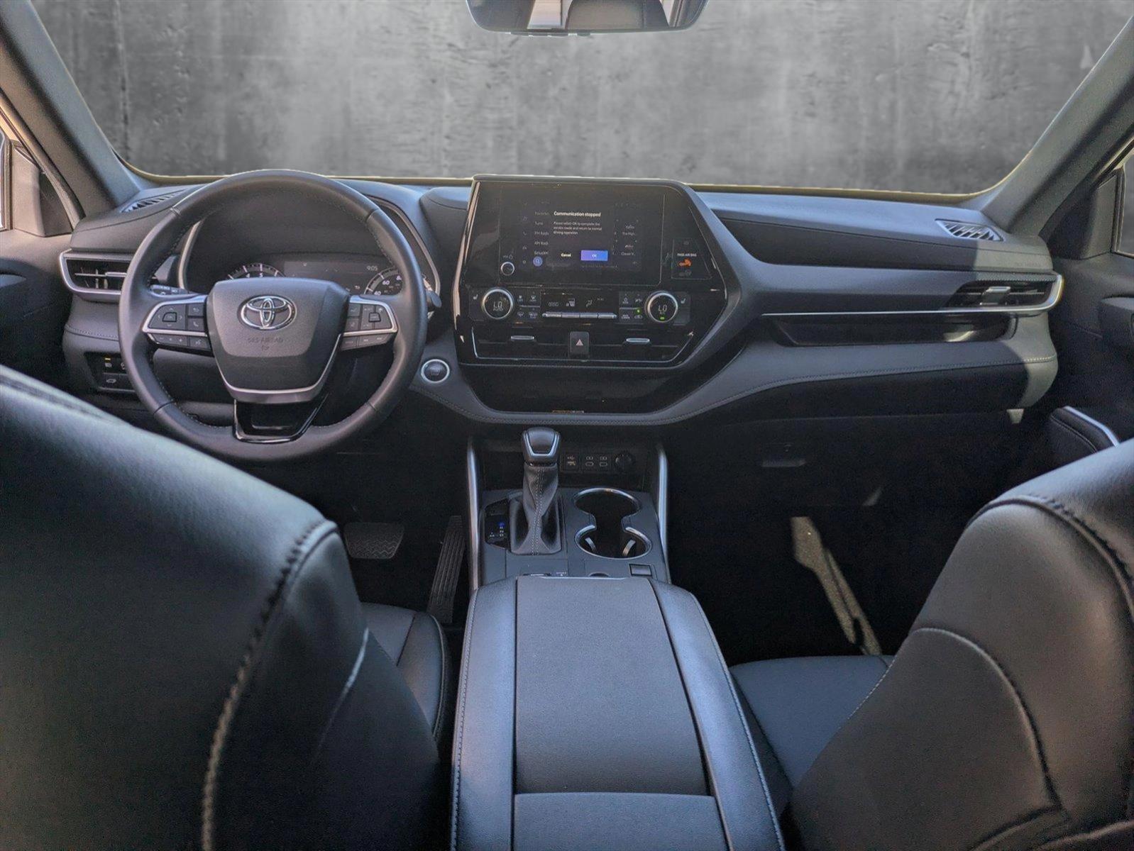 2024 Toyota Highlander Vehicle Photo in Winter Park, FL 32792