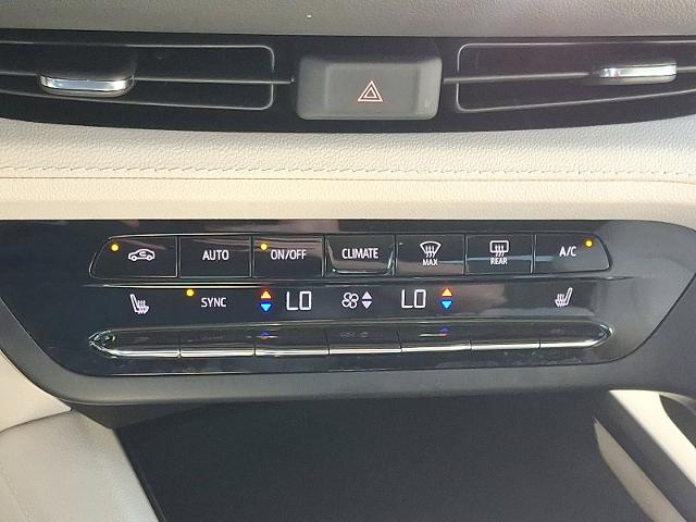 2022 Buick Envision Vehicle Photo in TREVOSE, PA 19053-4984