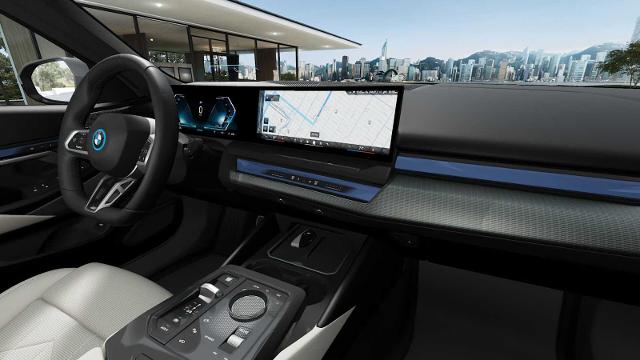2026 BMW i5 Vehicle Photo in GRAPEVINE, TX 76051