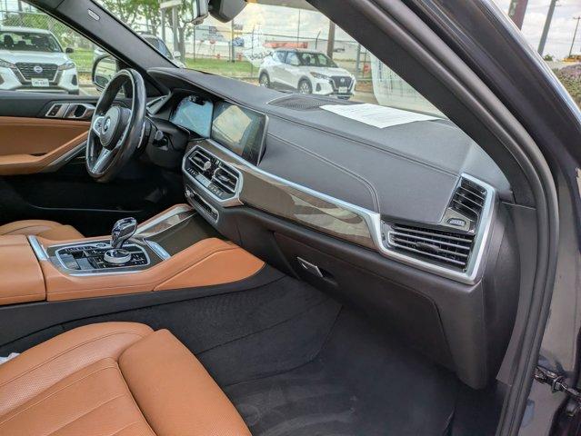 2022 BMW X6 xDrive40i Vehicle Photo in SELMA, TX 78154-1459