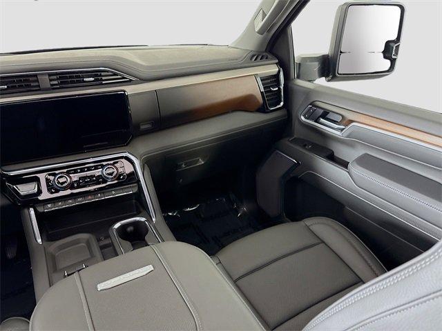 2025 GMC Sierra 3500 HD Vehicle Photo in PUYALLUP, WA 98371-4149
