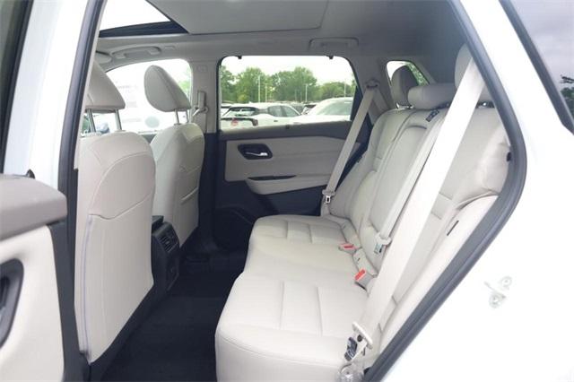 2025 Nissan Rogue Vehicle Photo in Hazelwood, MO 63042