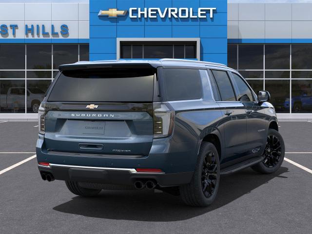 2025 Chevrolet Suburban Vehicle Photo in Roslyn, NY 11576