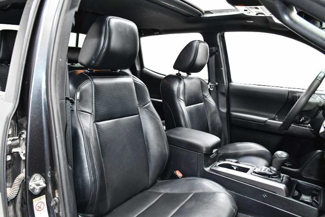 2020 Toyota Tacoma 4WD Vehicle Photo in DALLAS, TX 75235
