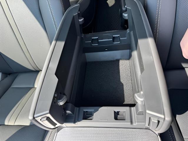 2025 Mazda CX-90 Vehicle Photo in Green Bay, WI 54304