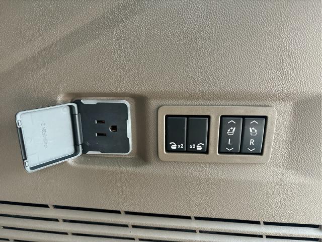 2022 GMC Yukon Vehicle Photo in Grapevine, TX 76051