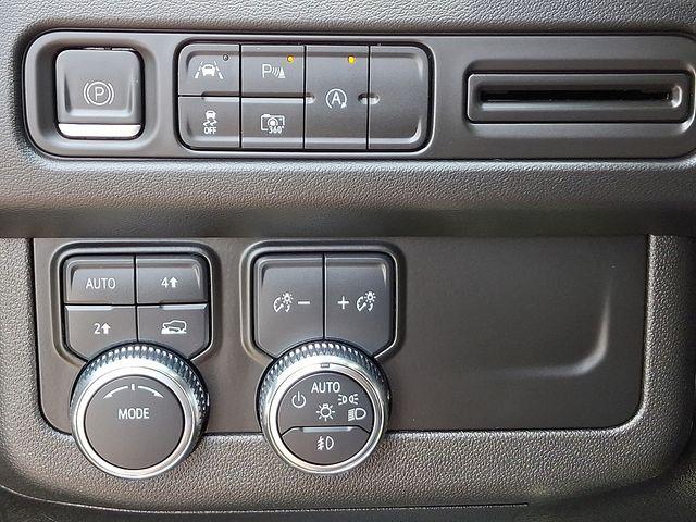2023 GMC Yukon Vehicle Photo in DANBURY, CT 06810-5034