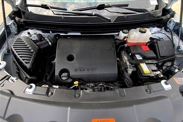 2023 Chevrolet Traverse Vehicle Photo in TOPEKA, KS 66609-0000