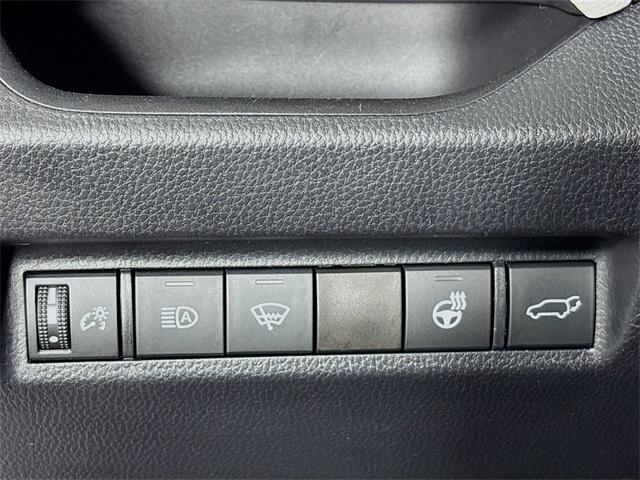 2019 Toyota RAV4 Vehicle Photo in Puyallup, WA 98371