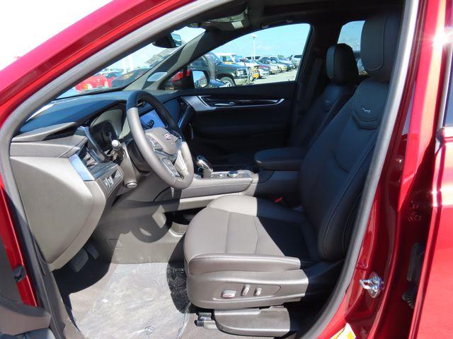 2025 Cadillac XT5 Vehicle Photo in DELRAY BEACH, FL 33483-3294