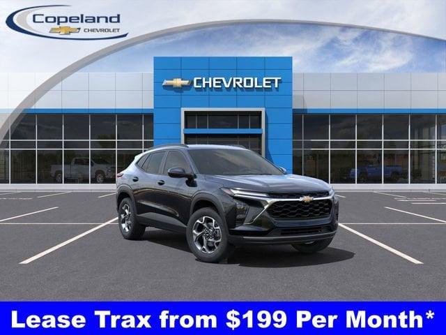 2025 Chevrolet Trax Vehicle Photo in BROCKTON, MA 02301-7113