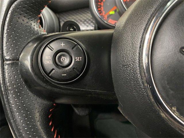 2020 MINI Cooper S Hardtop 4 Door Vehicle Photo in PORTLAND, OR 97225-3518