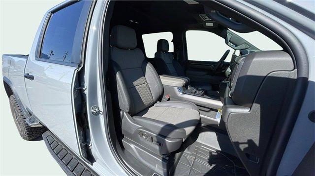 2025 Chevrolet Silverado 2500 HD Vehicle Photo in THOMPSONTOWN, PA 17094-9014