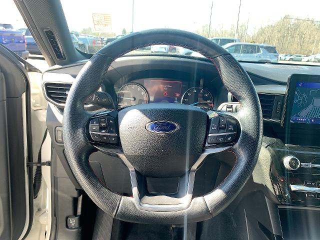 2022 Ford Explorer Vehicle Photo in MOON TOWNSHIP, PA 15108-2571