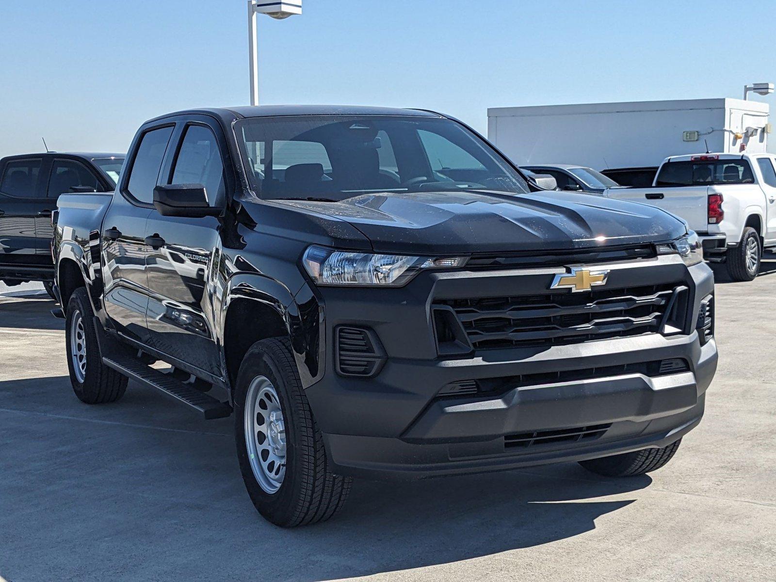 2025 Chevrolet Colorado Vehicle Photo in MIAMI, FL 33172-3015